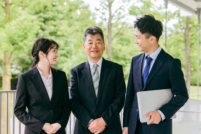 年上の部下を持つときの注意点