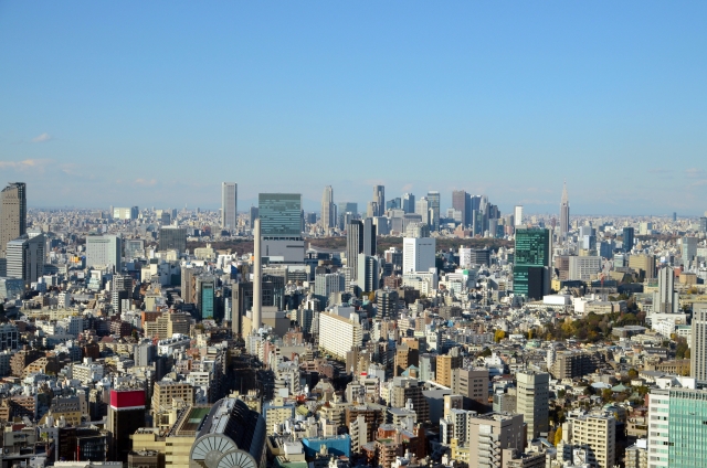 高層ビルからの光景で学べる心理