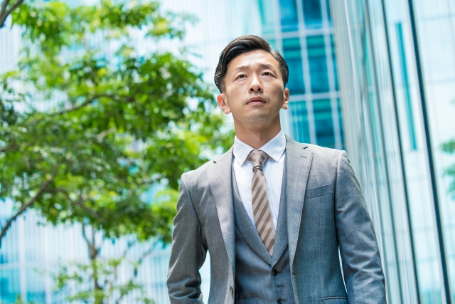 “味方”のフリをした人に足をすくわれないために　社内営業で築く本当の信頼関係
