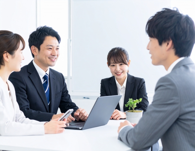 商談で成果を上げる人は“首と目”を見ている