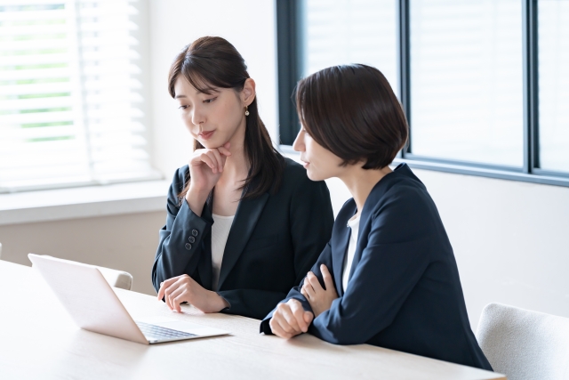 「自分は悪くない」で思考停止しない働き方とは