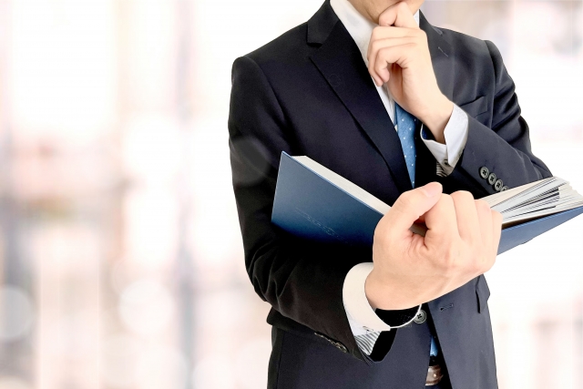 歴史から学び、今日の選択を変える思考術